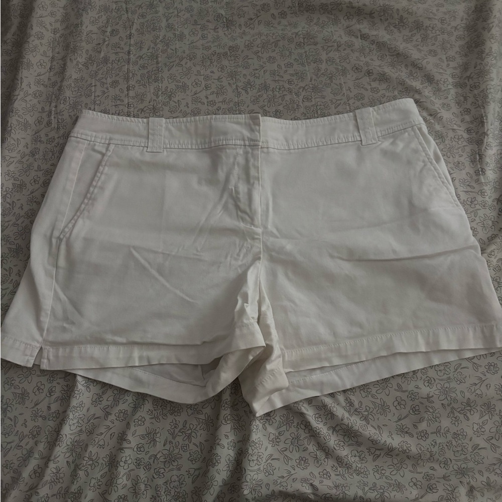 New York & Company White Bermuda Shorts